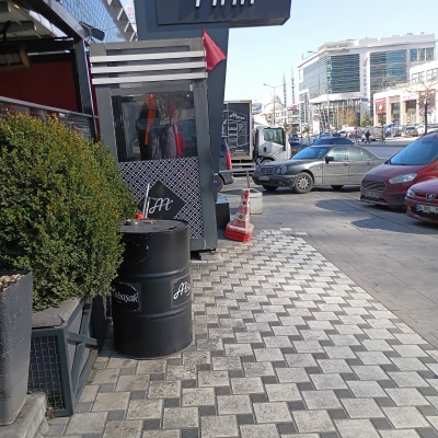 Bekçi Kulübesi